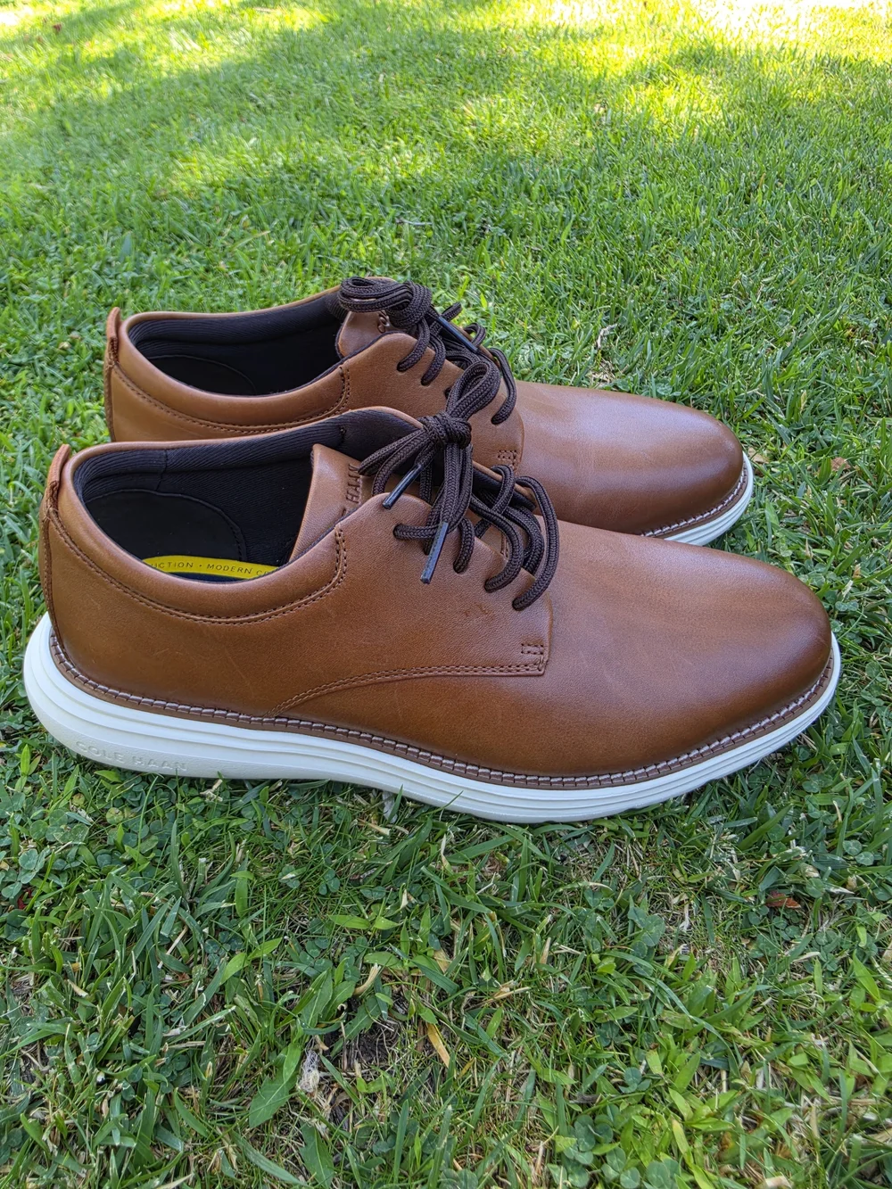 New - Cole Haan Men's Tan Leather Derby with White Sole